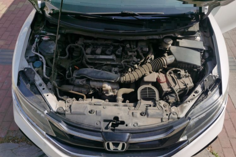 Used Honda Jade 2017 210 TURBO CVT Luxury Edition 5 Seats Engine Bay