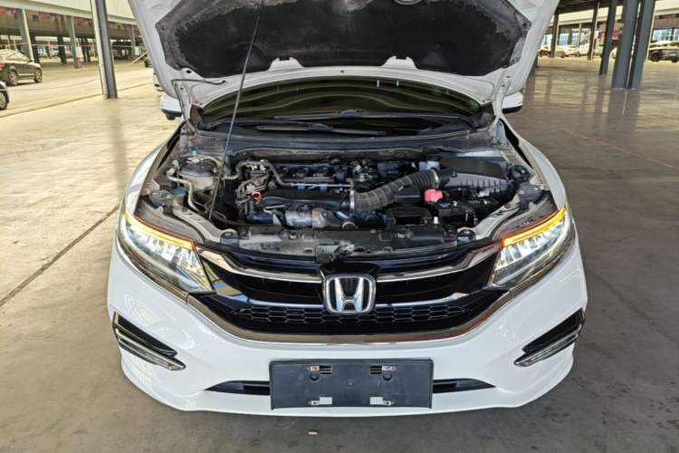 Used Honda Jade 2017 210 TURBO CVT Luxury Edition 5 Seats Engine Bay