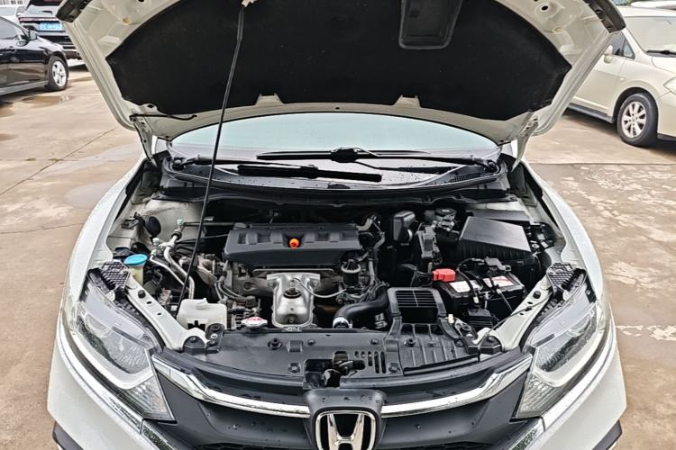 Used Honda Jade 2017 1.8L automatic Comfort version 5 seats Engine Bay