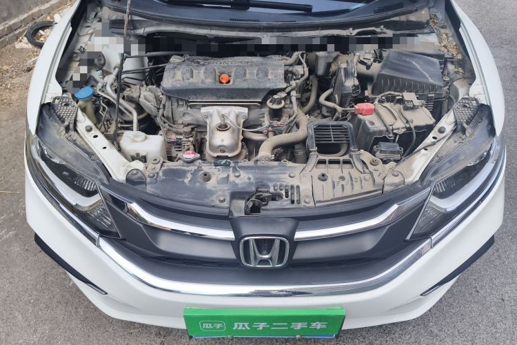 Used Honda Jade 2017 1.8L automatic Comfort version 5 seats Engine Bay