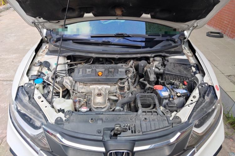 Used Honda Jade 2017 1.8L automatic Comfort version 5 seats Engine Bay