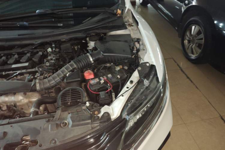 Used Honda Jade 2017 210TURBO CVT Fashion Edition 5-seater Engine Bay Left