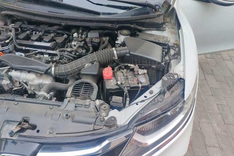 Used Honda Jade 2017 210TURBO CVT Fashion Edition 5-seater Engine Bay Left