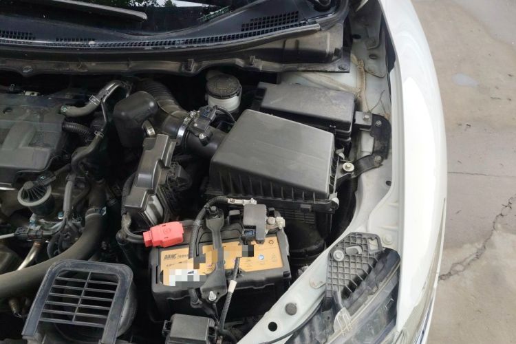Used Honda Jade 2017 1.8L automatic Comfort version 5 seats Engine Bay Left