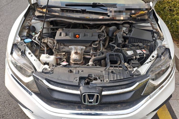 Used Honda Jade 2017 1.8L automatic Comfort version 5 seats Engine Bay