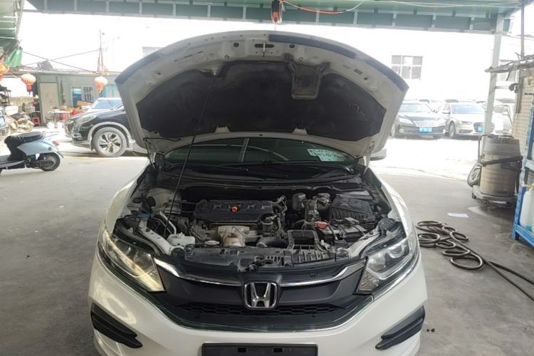 Used Honda Jade 2017 1.8L Automatic Classic Edition 5 seats Engine Bay