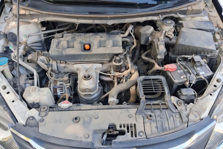 Used Honda Jade 2017 1.8L automatic Comfort version 5 seats Engine Bay