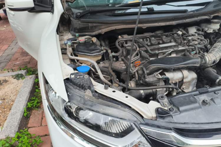 Used Honda Jade 2017 210TURBO CVT Fashion Edition 5-seater Engine Bay Right