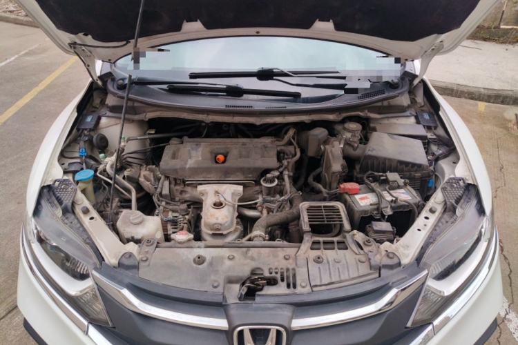 Used Honda Jade 2017 1.8L automatic Comfort version 5 seats Engine Bay
