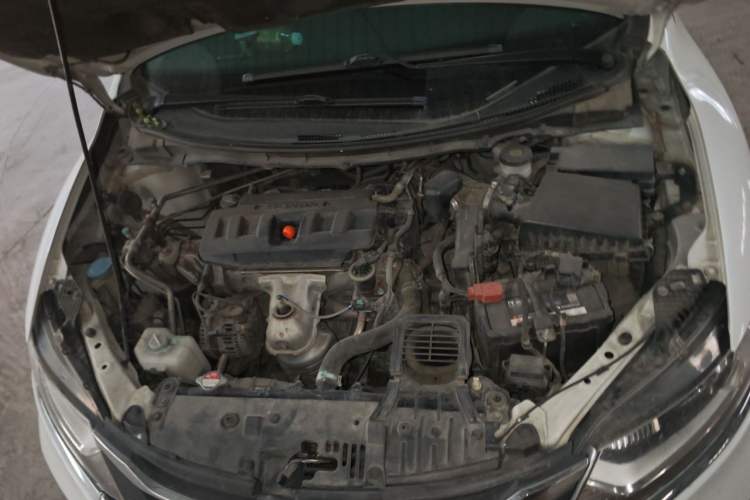 Used Honda Jade 2017 1.8L Automatic Classic Edition 5 seats Engine Bay