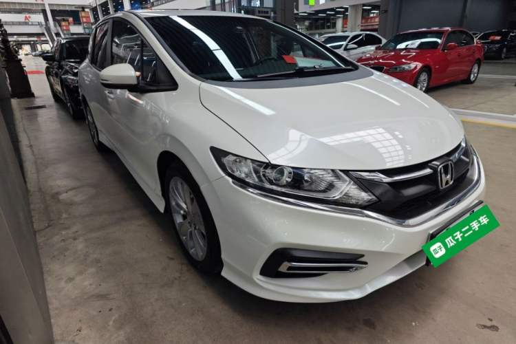Used Honda Jade 2017 1.8L automatic Comfort version 5 seats Exterior 1
