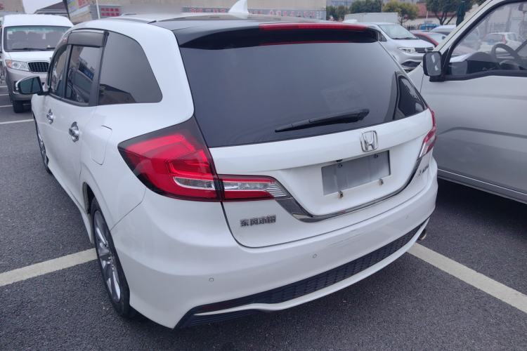 Used Honda Jade 2017 1.8L automatic Comfort version 5 seats Exterior 1