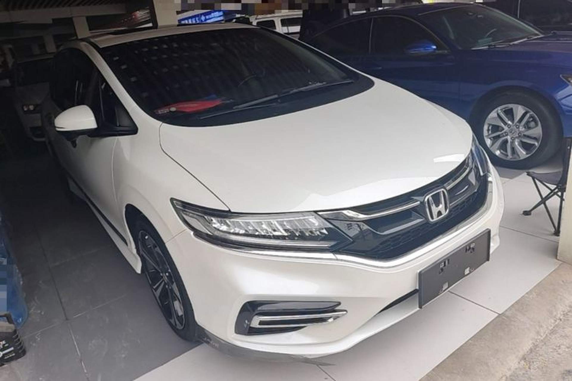 Used Honda Jade 2017 210 TURBO CVT Luxury Edition 5 Seats Exterior 1