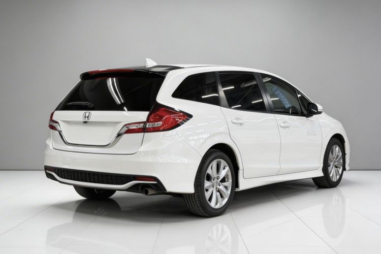 Used Honda Jade 2017 1.8L Automatic Classic Edition 5 seats Exterior 1