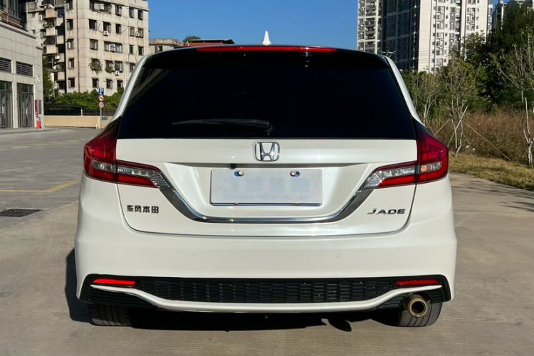 Used Honda Jade 2017 1.8L automatic Comfort version 5 seats Exterior 10