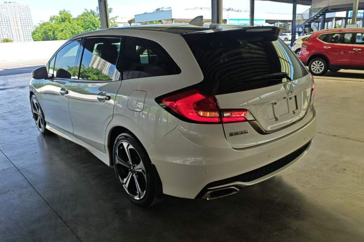 Used Honda Jade 2017 210 TURBO CVT Luxury Edition 5 Seats Exterior 2