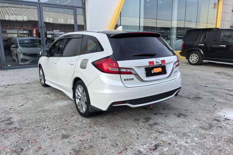 Used Honda Jade 2017 1.8L Automatic Classic Edition 5 seats Exterior 3