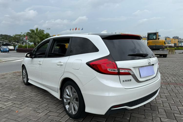 Used Honda Jade 2017 1.8L automatic Comfort version 5 seats Exterior 3