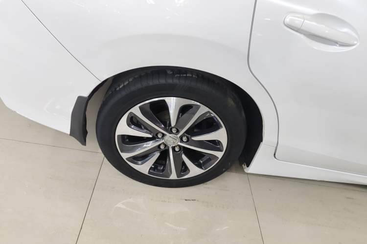 Used Honda Jade 2017 210TURBO CVT Fashion Edition 5-seater Exterior 5