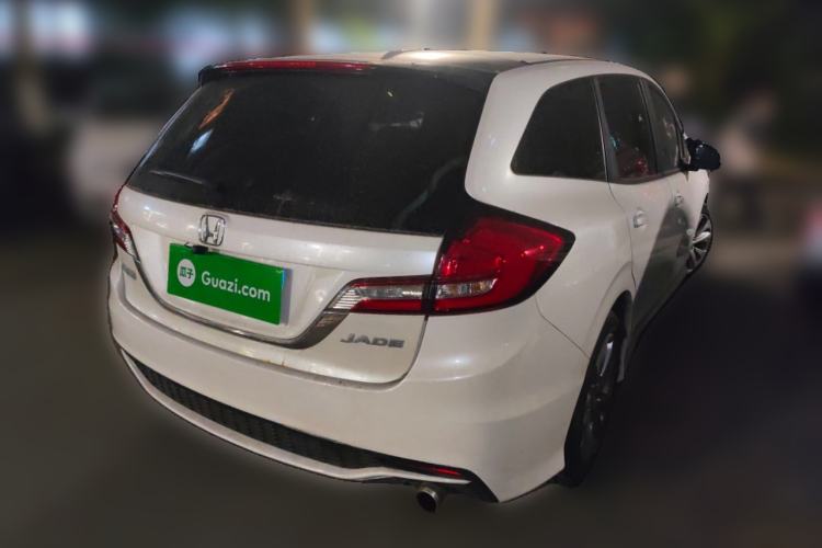 Used Honda Jade 2017 1.8L automatic Comfort version 5 seats Exterior 5