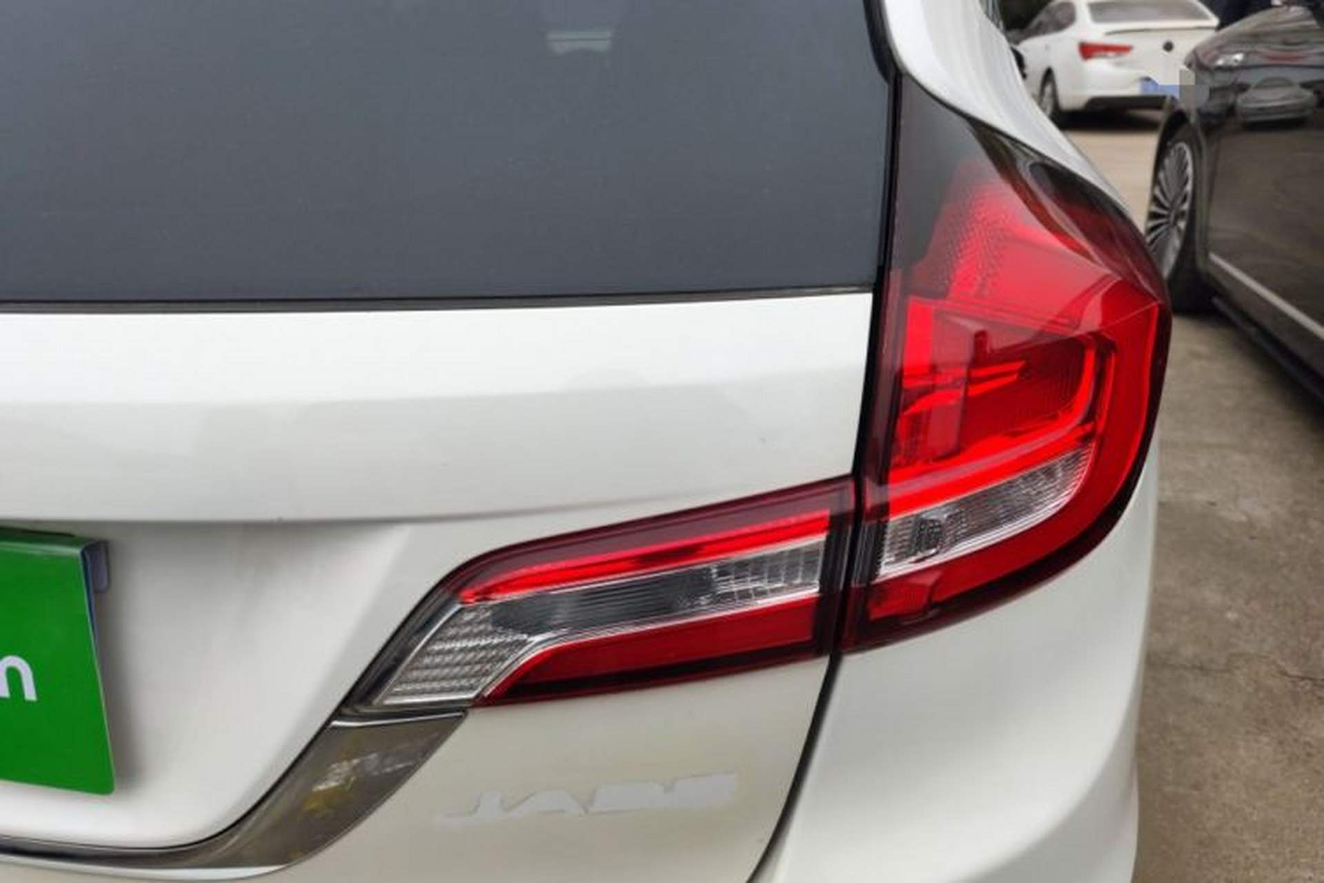 Used Honda Jade 2017 1.8L Automatic Classic Edition 5 seats Exterior 6