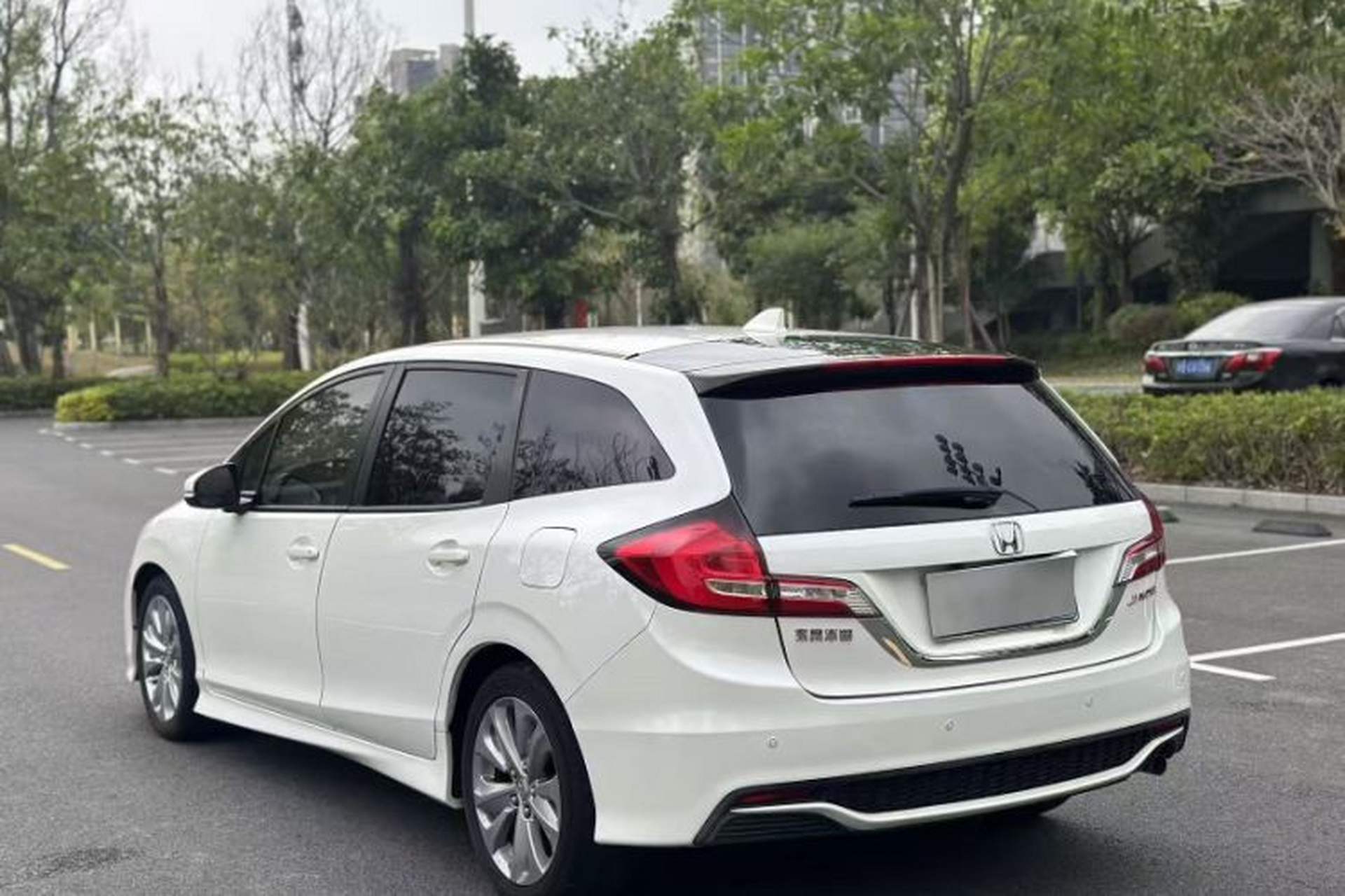 Used Honda Jade 2017 1.8L Automatic Classic Edition 5 seats Exterior 6