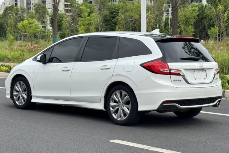 Used Honda Jade 2017 1.8L automatic Comfort version 5 seats Exterior 6