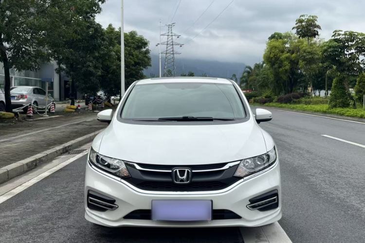 Used Honda Jade 2017 1.8L automatic Comfort version 5 seats Exterior 8