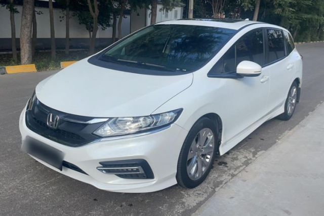 Used Honda Jade 2017 1.8L automatic Comfort version 5 seats