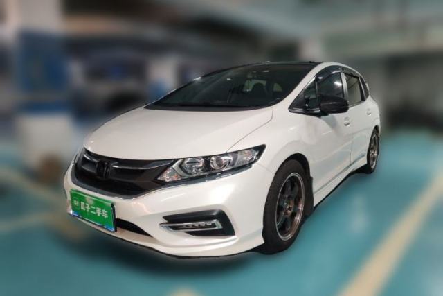 Used Honda Jade 2017 1.8L automatic Comfort version 5 seats