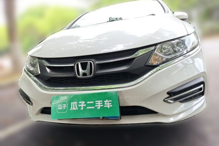 Used Honda Jade 2017 1.8L automatic Comfort version 5 seats Front
