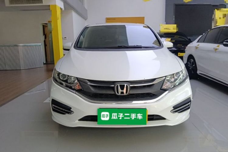 Used Honda Jade 2017 1.8L automatic Comfort version 5 seats Front