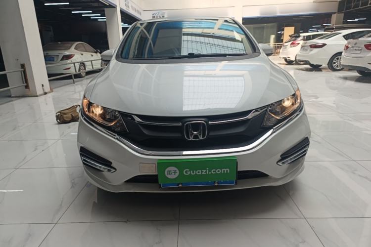 Used Honda Jade 2017 1.8L automatic Comfort version 5 seats Front