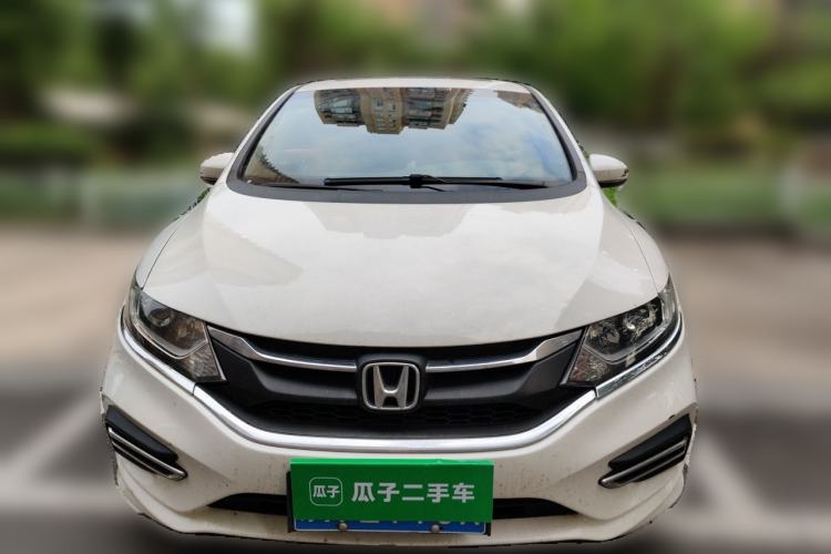 Used Honda Jade 2017 1.8L automatic Comfort version 5 seats Front