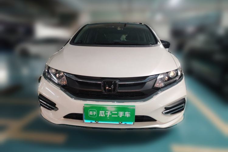 Used Honda Jade 2017 1.8L automatic Comfort version 5 seats Front