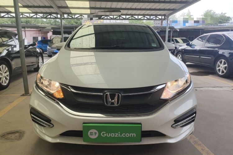 Used Honda Jade 2017 1.8L automatic Comfort version 5 seats Front