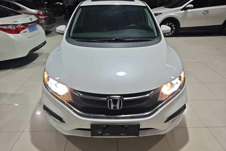 Used Honda Jade 2017 1.8L automatic Comfort version 5 seats Front