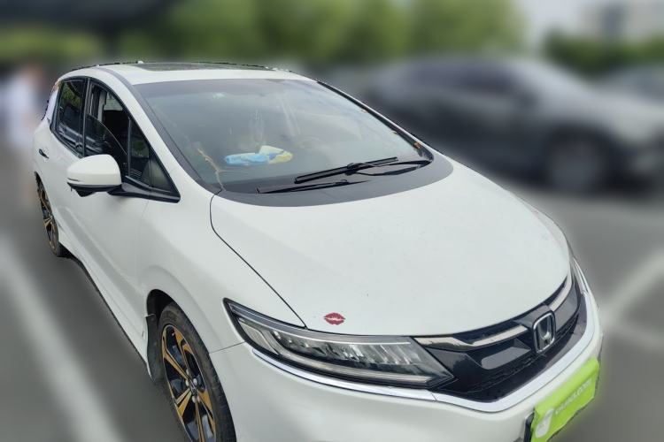 Used Honda Jade 2017 210 TURBO CVT Luxury Edition 5 Seats Front Right 45 Deg