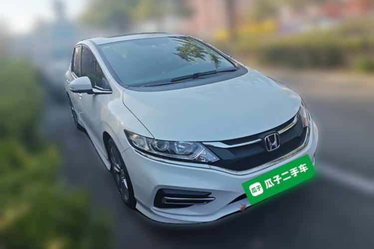 Used Honda Jade 2017 1.8L automatic Comfort version 5 seats