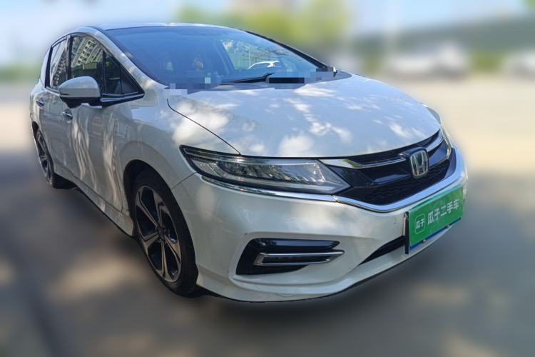Used Honda Jade 2017 210TURBO CVT Luxury Edition 6 Seats Front Right 45 Deg