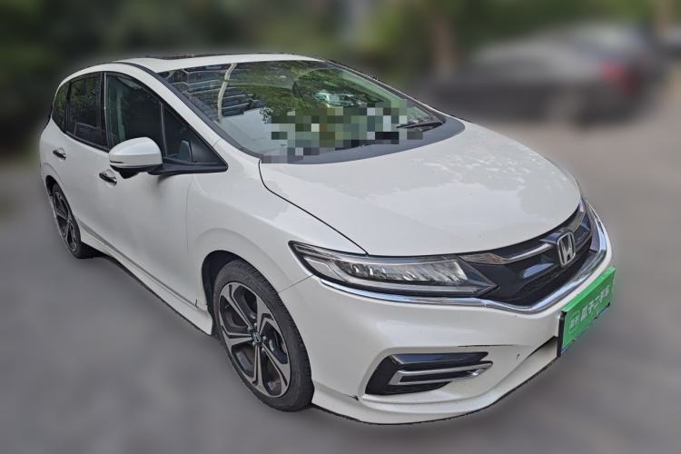 Used Honda Jade 2017 210 TURBO CVT Luxury Edition 5 Seats Front Right 45 Deg