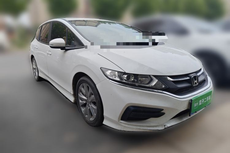 Used Honda Jade 2017 1.8L Automatic Classic Edition 5 seats Front Right 45 Deg