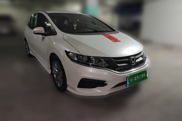 Used Honda Jade 2017 1.8L Automatic Classic Edition 5 seats Front Right 45 Deg