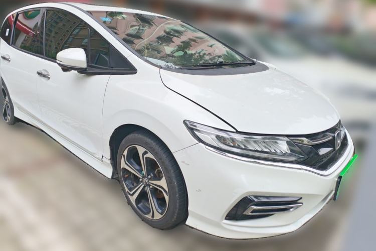 Used Honda Jade 2017 210 TURBO CVT Luxury Edition 5 Seats Front Right 45 Deg