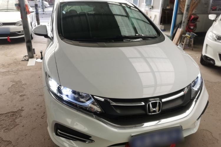 Used Honda Jade 2017 1.8L automatic Comfort version 5 seats Front