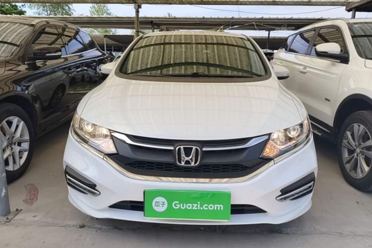 Used Honda Jade 2017 1.8L automatic Comfort version 5 seats Front
