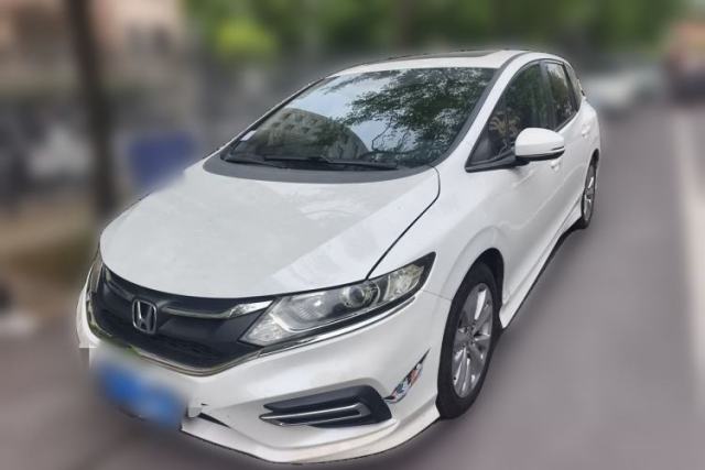 Used Honda Jade 2017 1.8L automatic Comfort version 5 seats