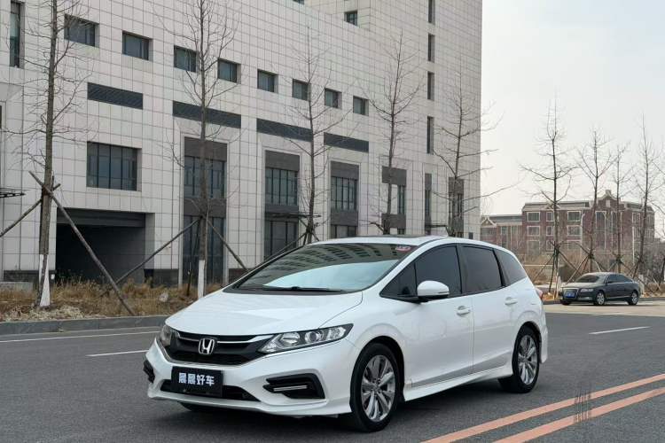 Used Honda Jade 2017 1.8L automatic Comfort version 5 seats Guazi used car, China used car export, Used car for sale, Used  cars, Cheapest cars for sale