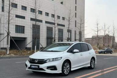 Used Honda Jade 2017 1.8L automatic Comfort version 5 seats