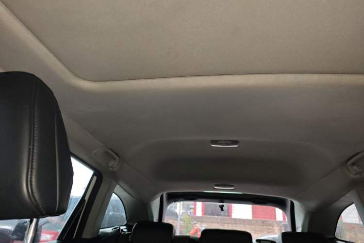 Used Honda Jade 2017 1.8L automatic Comfort version 5 seats Headliner